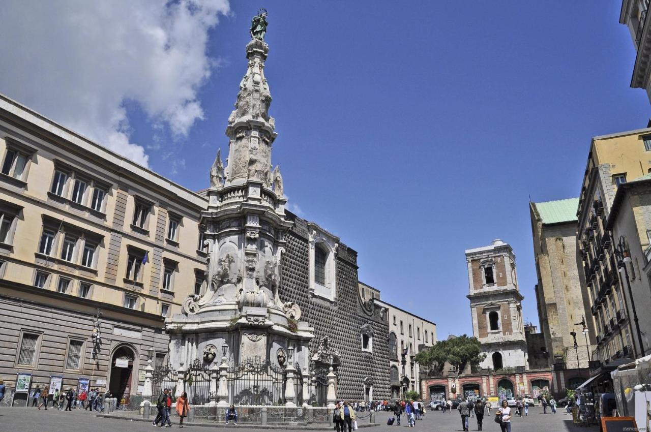 Casetta Soriano - Piazza Dante Nápoly Kültér fotó